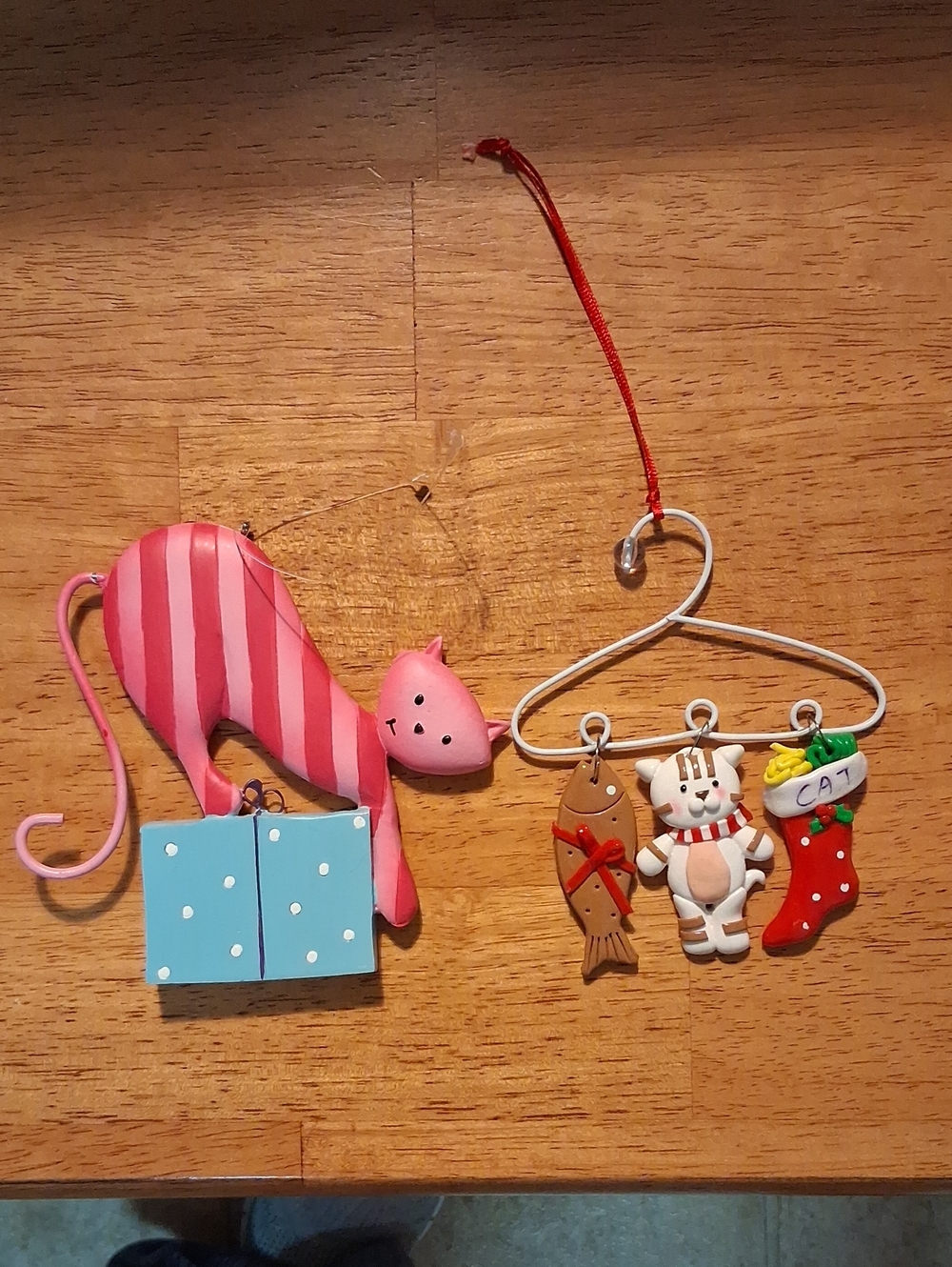 Cat 2 Ornaments